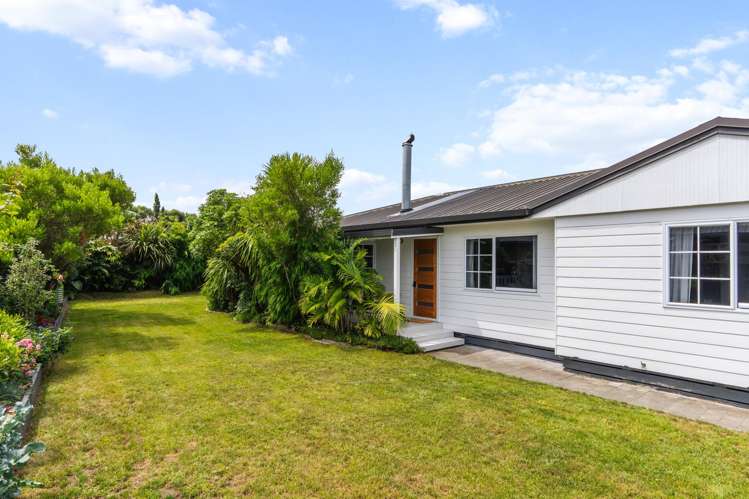 483 Nelson Road Lytton West_4