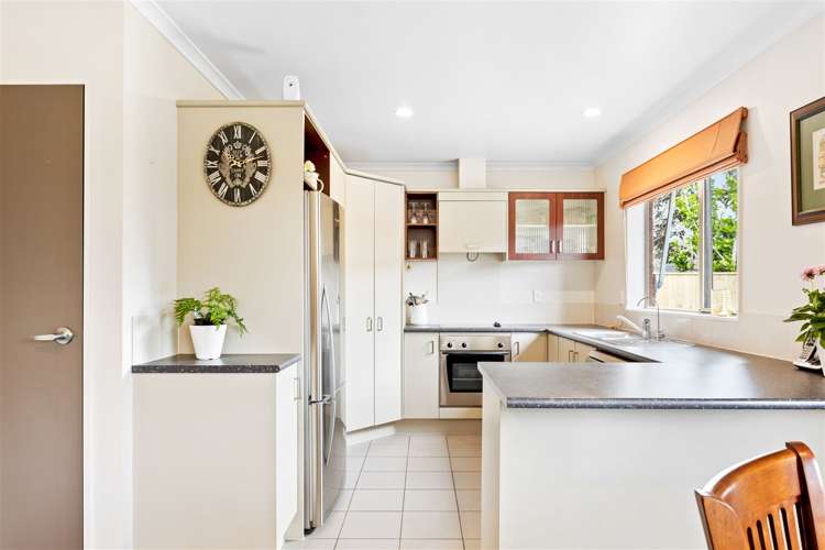 9/1 Piriti Drive Te Atatu Peninsula_6