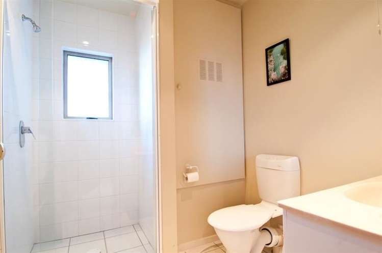 13 Woodlands Close Queenstown_7