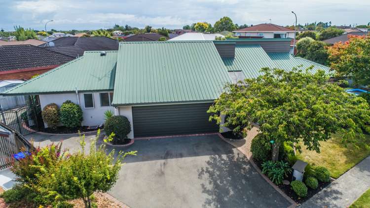 1 Stead Crescent Stoke_18