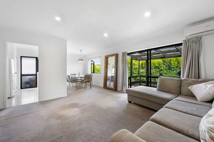 2/53 Moore Street Howick_5