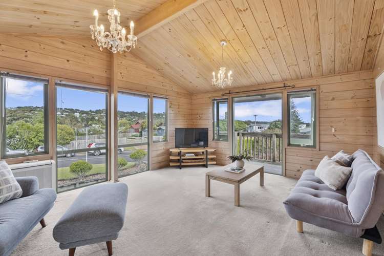 27 Tui Street Oneroa_5