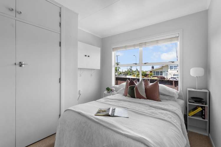 10 Garden Heights Avenue Glenview_9