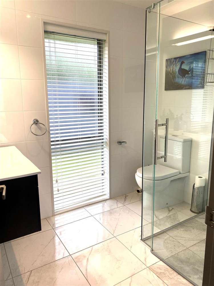 158 Coulson Road Paroa_18