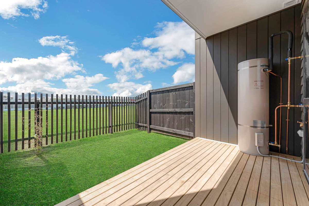 15/17 Barneys Farm Road_2