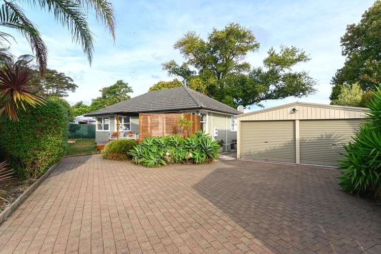 42 Hereford Street Te Atatu Peninsula_16