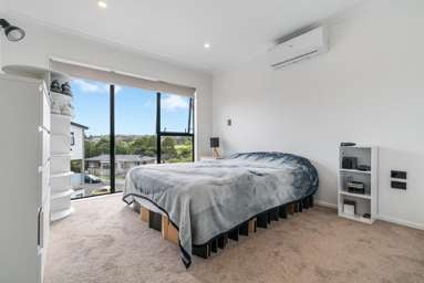 7/25 Griffen park Road_4