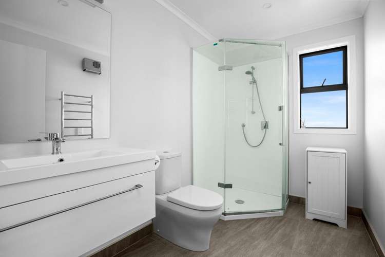 7 Gards Place Alexandra_10