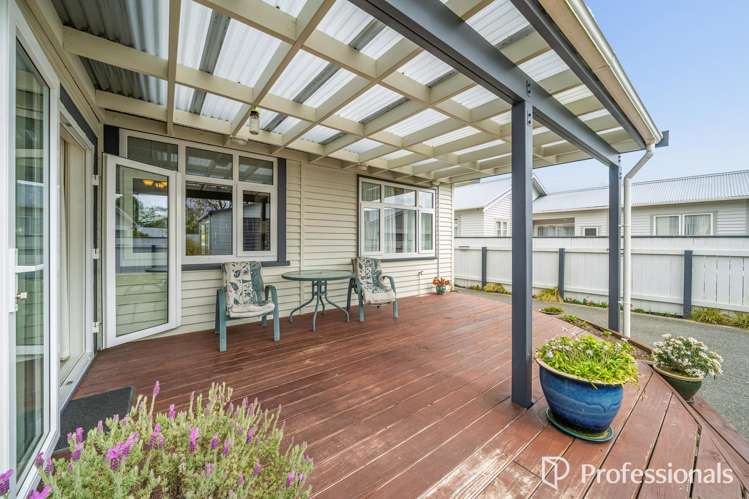 39 Wilford Street Woburn_17