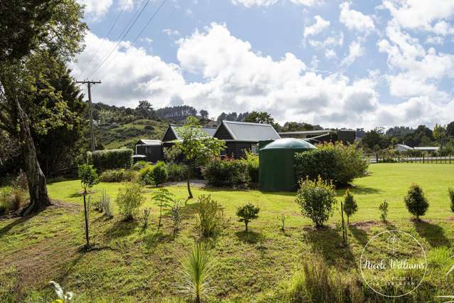 3212 Paparoa Oakleigh Road Paparoa_3