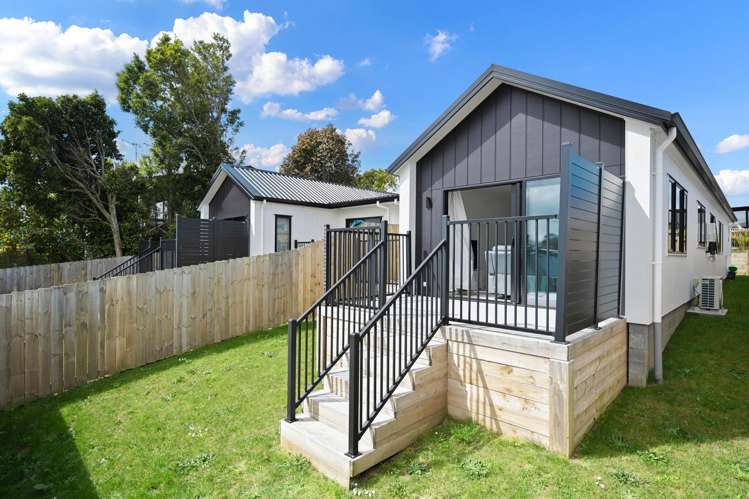 2/18 Church Road Pukete_28