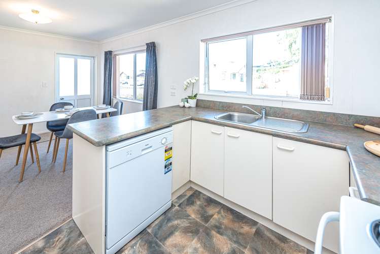 34 Kakaho Drive Tawhero_3