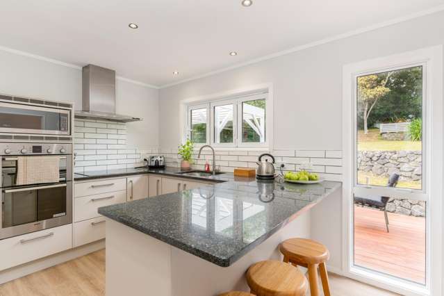 18 Greyfriars Crescent Tawa_1