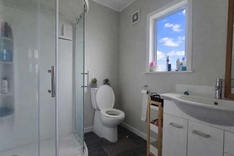 16 Esk Crescent Tokoroa_5