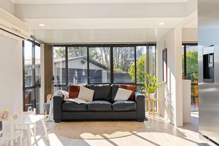 23 Glenora Place Hornby_1