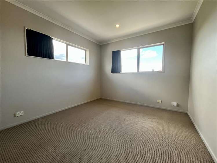 27 Amaretto Ave Flat Bush_6