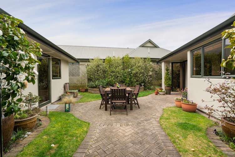 1 Kips Way Rangatira Park_2