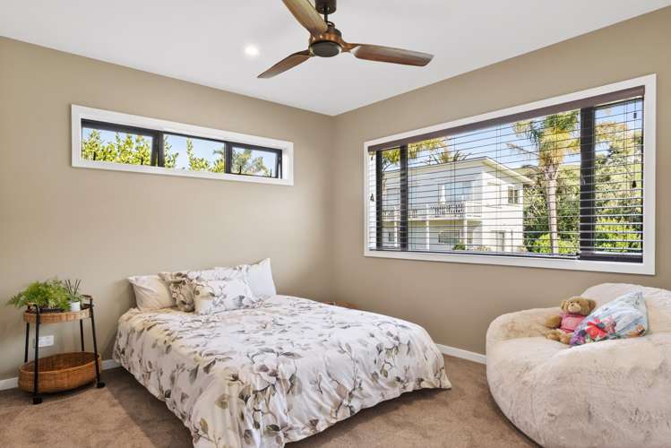 5 Beach Cove Wainui_16