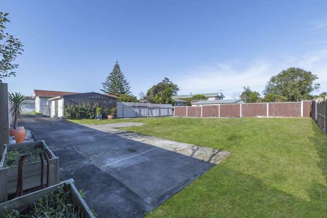 2/49 President Avenue Papakura_3