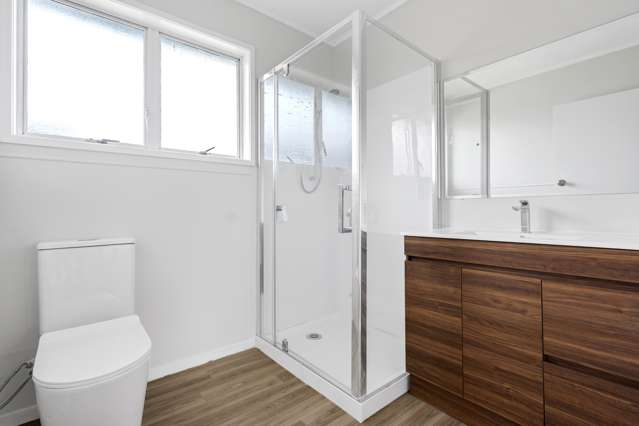 2/94 Beaumonts Way Manurewa_1