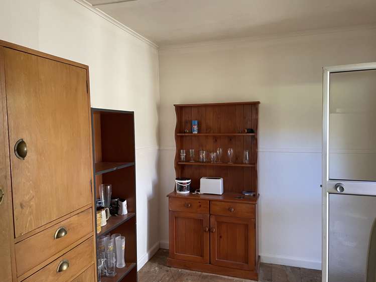 8 Baird Street Long Beach_12
