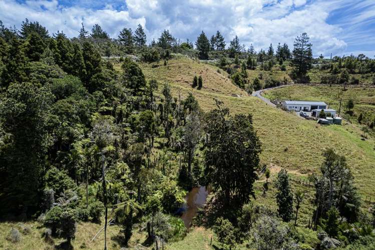 121 Gomez Road Hikurangi_28