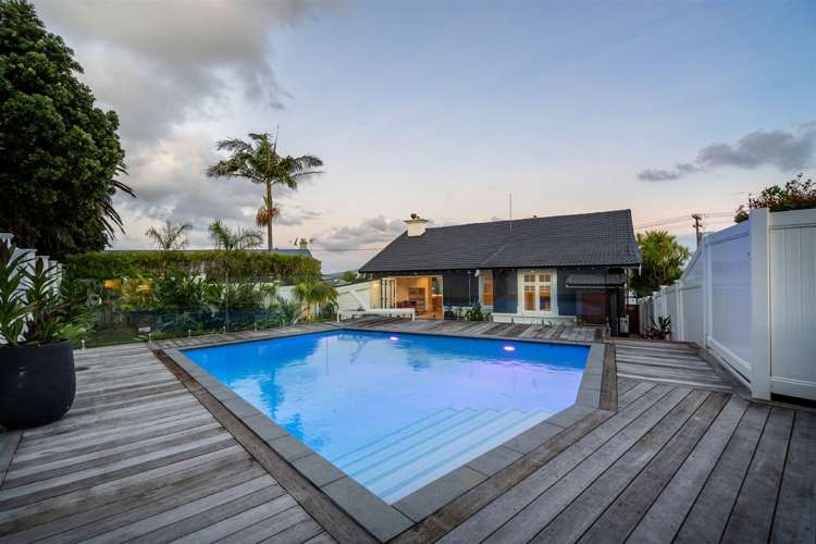 16 Hinemoa Terrace Birkenhead_10