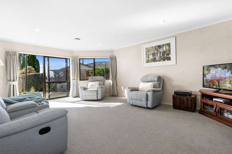 5 Corwen Avenue Hairini_9