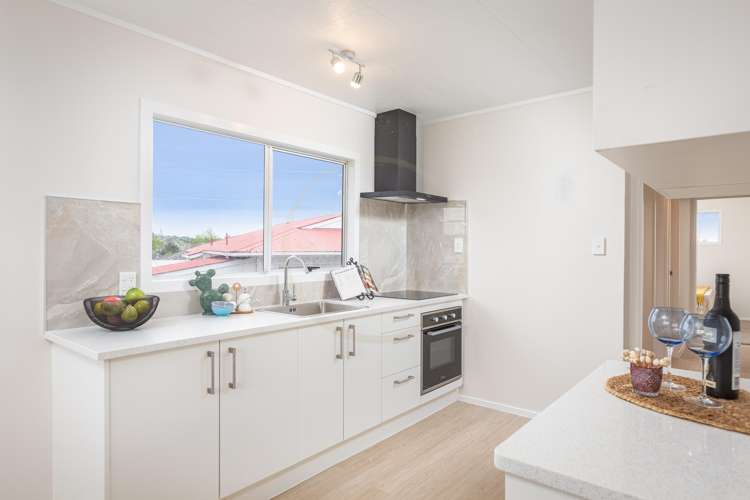 15 Ravenna Way Clover Park_19