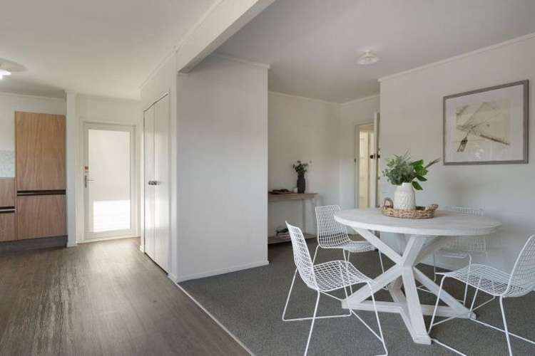 221A Oceanbeach Road 11229_6