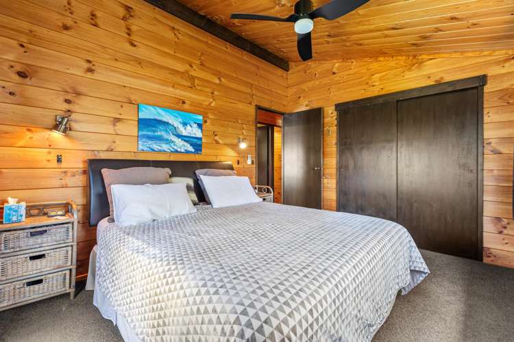 245 Onemana Drive Onemana_10