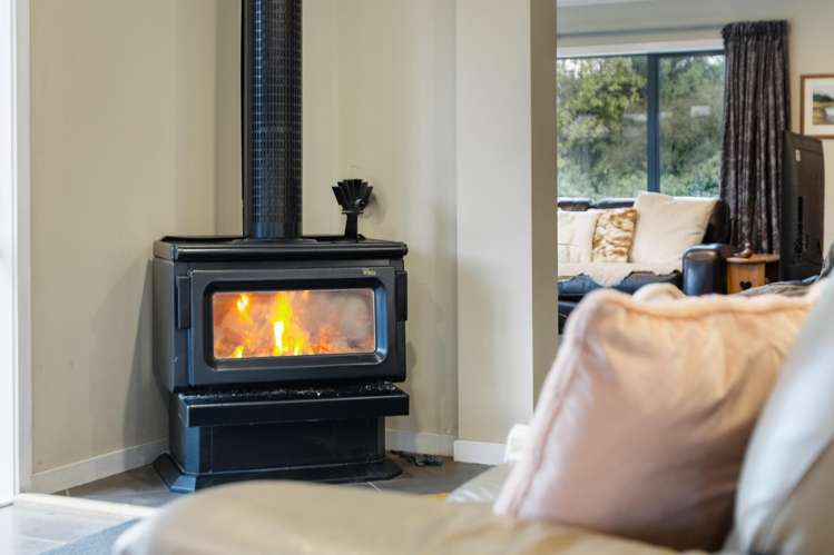 5 Ethereal Crescent Cromwell_13