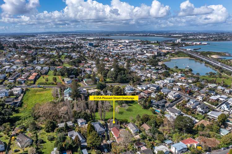 2/25a Pleasant Street Onehunga_31