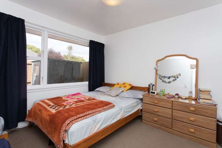 2/9 Curletts Road Sockburn_8