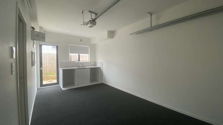 64C Landscape Road 10695_12