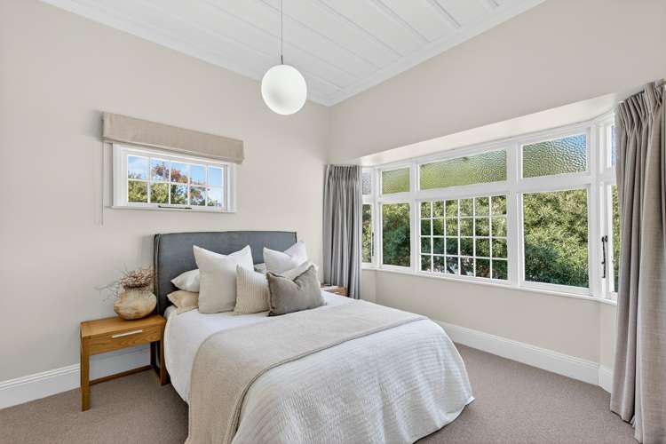 9 Cobden Crescent Bluff Hill_14