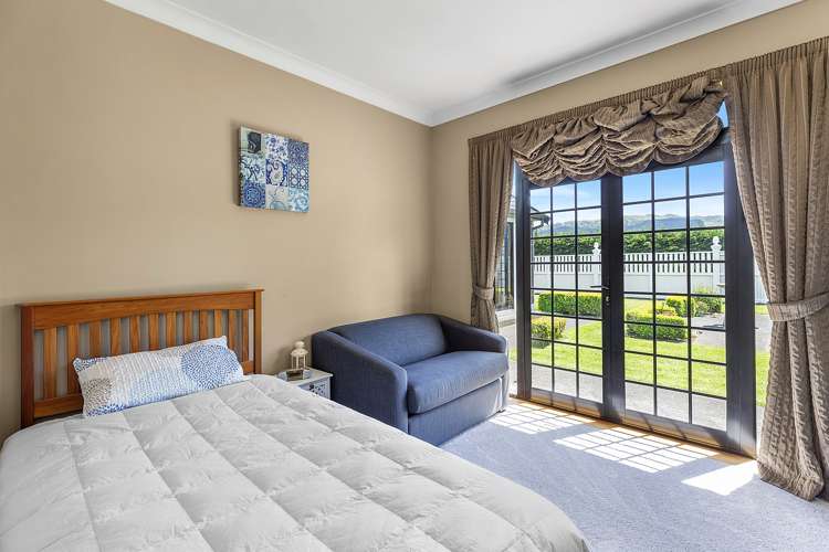 31 Gladys Scott Place Tawa_9