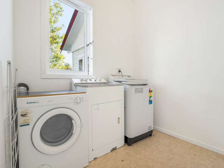 32 Hutchison Crescent Durie Hill_29