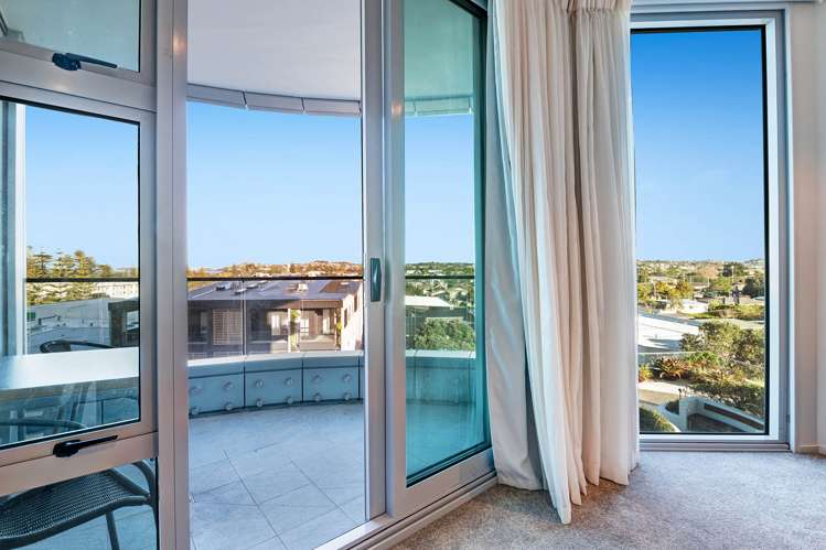 511/11 Tamariki Avenue Orewa_12