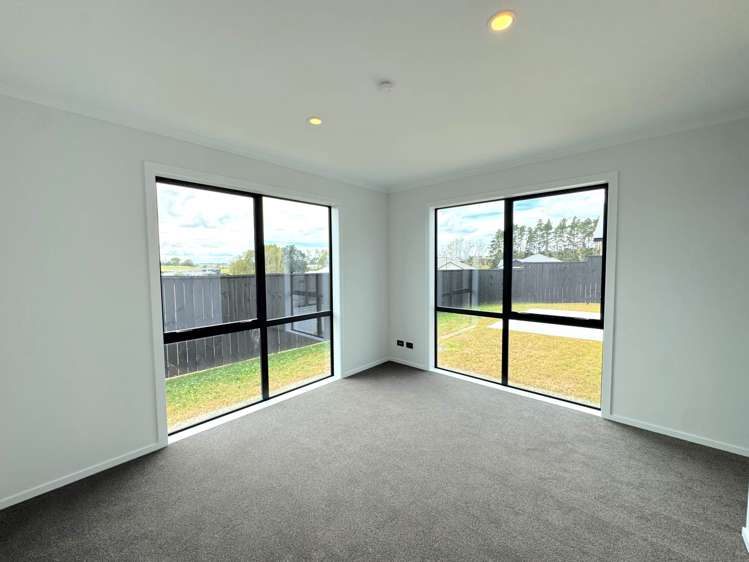 13 Tirikatene Avenue Paerata_7