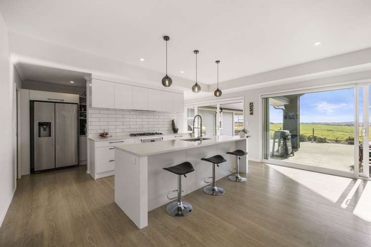 22 Irwin Road Kingseat_6