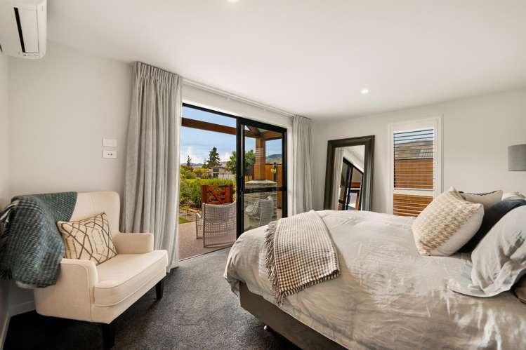 37 Magnum Drive Cromwell_23