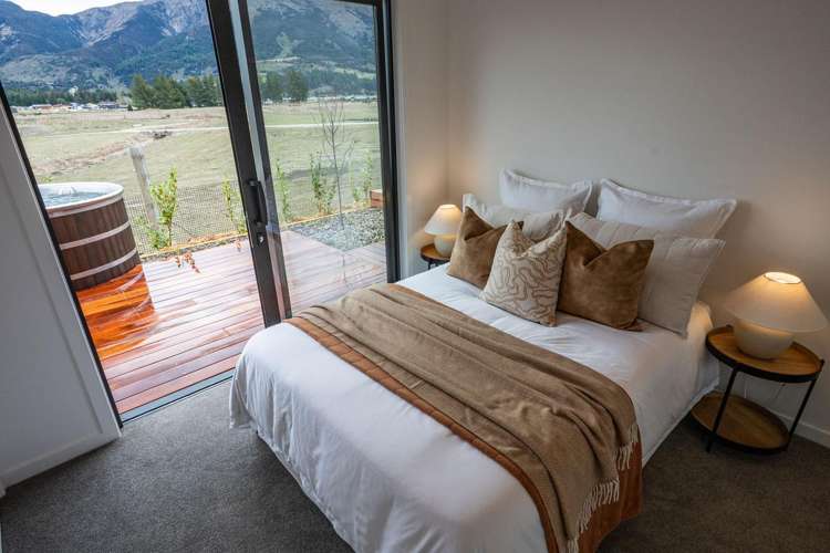 191 Burdon Loop Lake Hawea_7