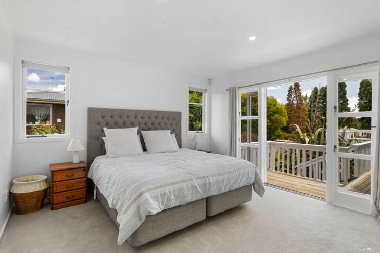 6 Amberley Avenue Te Atatu South_15