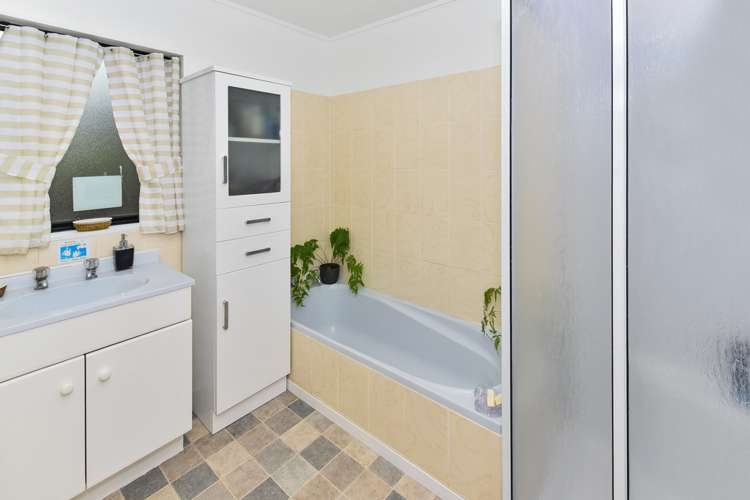 2/8 Celmisia Place Manurewa_10