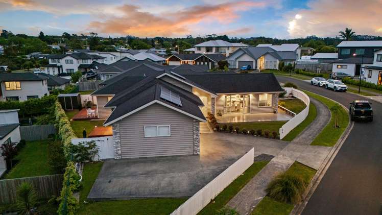 8 Gemscott Crescent Huapai_35