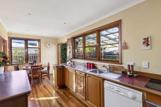 6 Biddle Crescent Taita_2