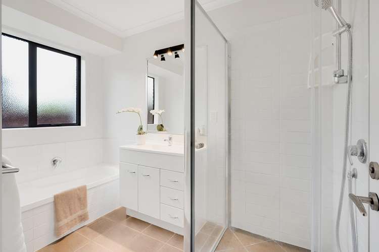 10 Wiltshire Drive Huntington_15