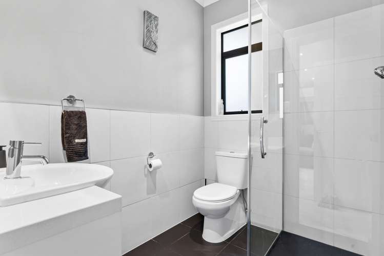 12 Trecarne Street Karaka_7