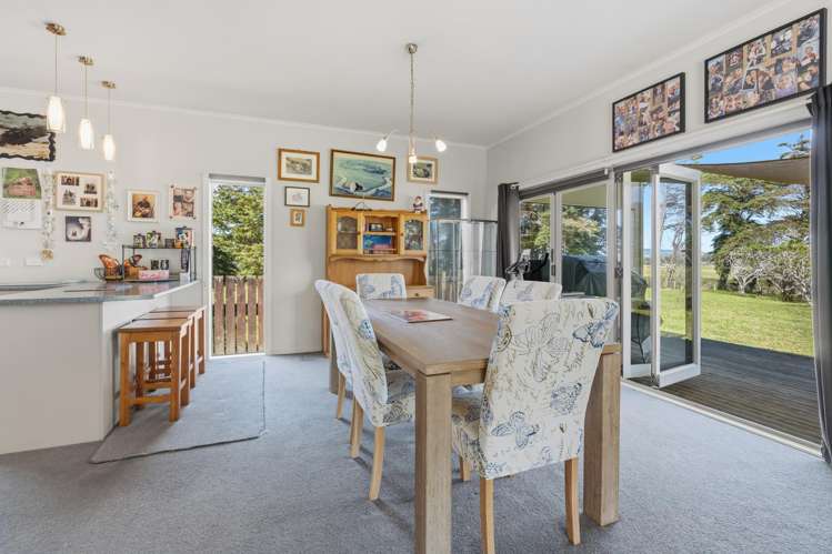 174 Kaipara Coast Highway Helensville_11